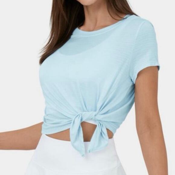 Halara Sheer Asymmetric Split Hem Cropped Running Top Blue Size Small NEW/NWT!! - Picture 1 of 10